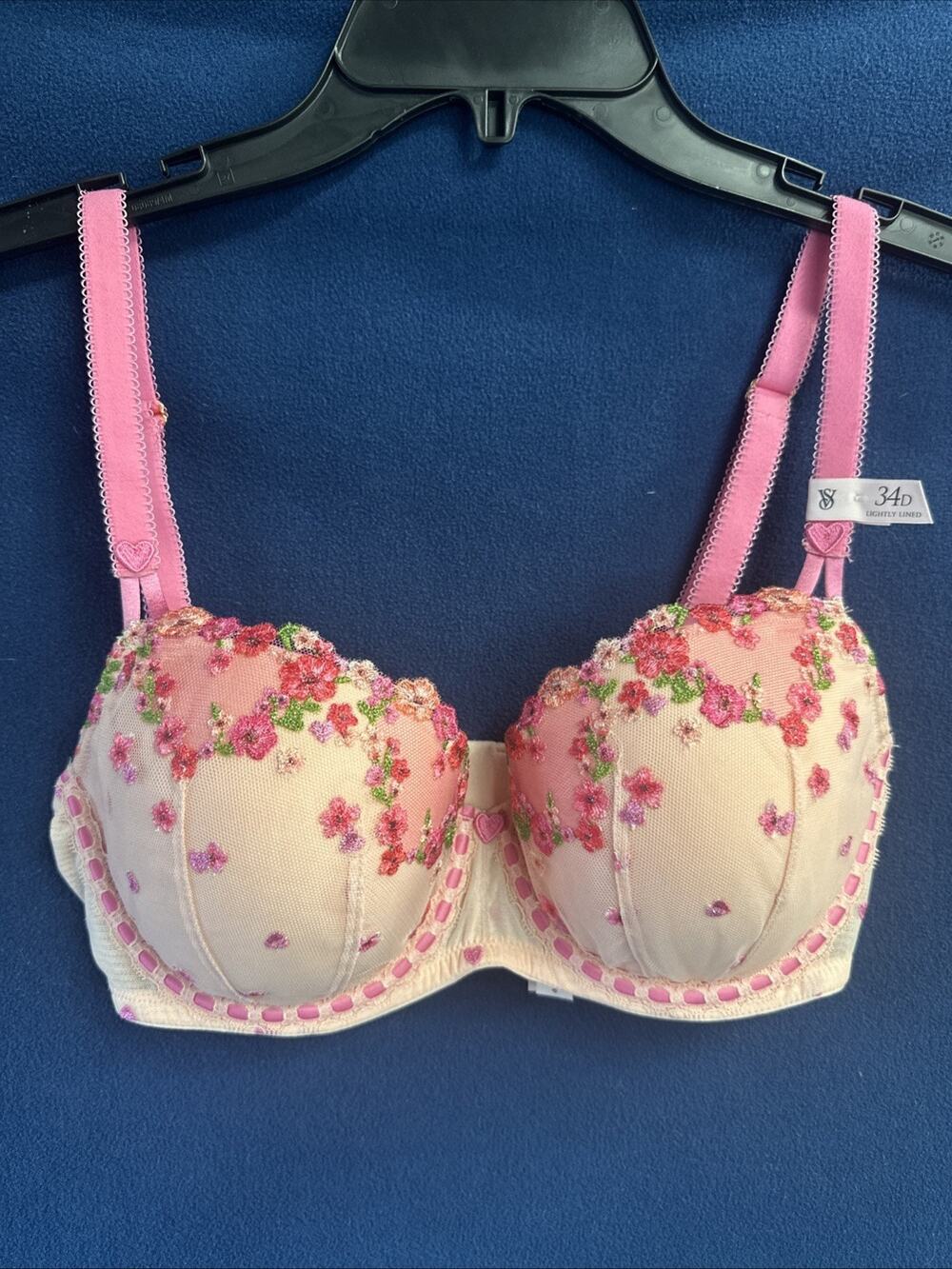 Victoria’s Secret DREAM ANGELS Hearts & Roses 34D Embroidery Push-Up Bra NWT